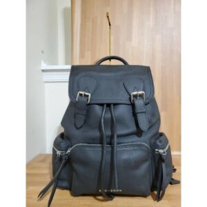 Burberry Rucksack Unisex Medium Leather Chain Backpack