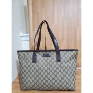 GUCCI GG Supreme Monogram Medium Zippered Shopping Tote Dark Brown