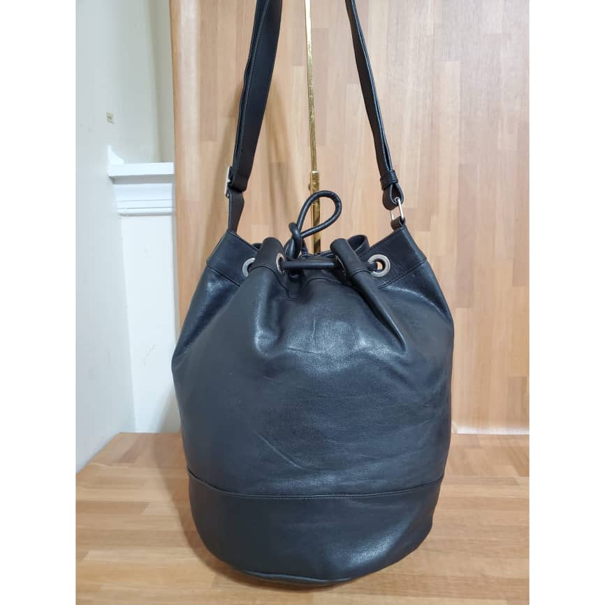 SAINT LAURENT Calfskin Medium Rider Bucket Bag Bordeaux - Image 6