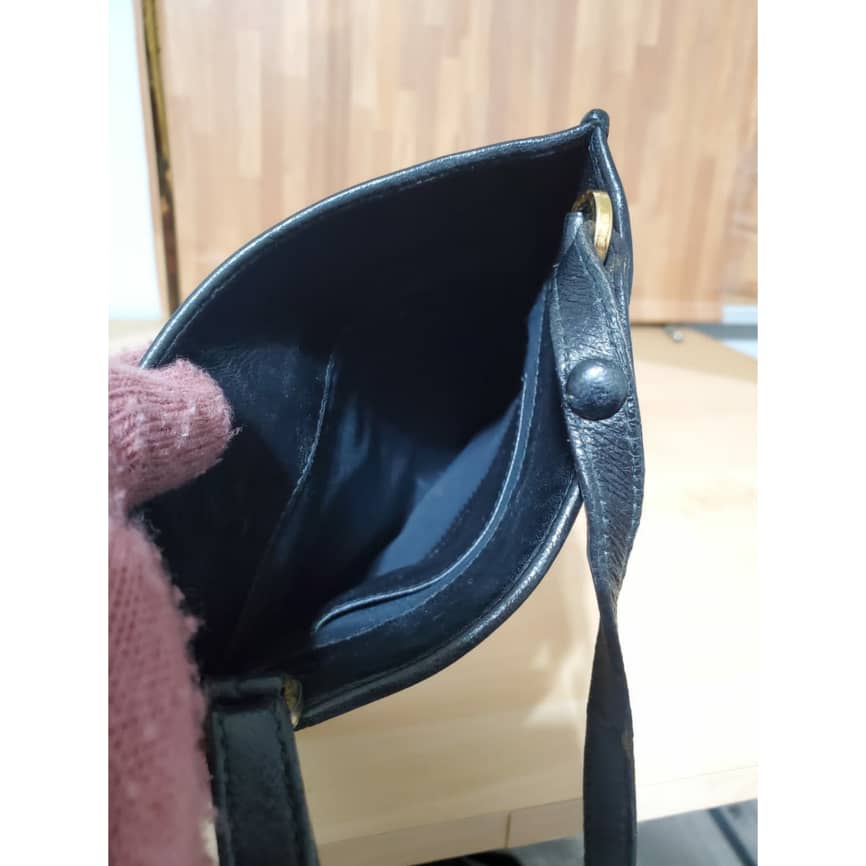 MIU MIU Diagonal Flat Crossbody/Shoulder Bag Materasse Black - Image 10