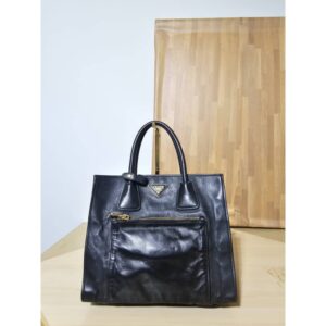 PRADA Vitello Daino Shopping Tote & Front Pocket Nero Black