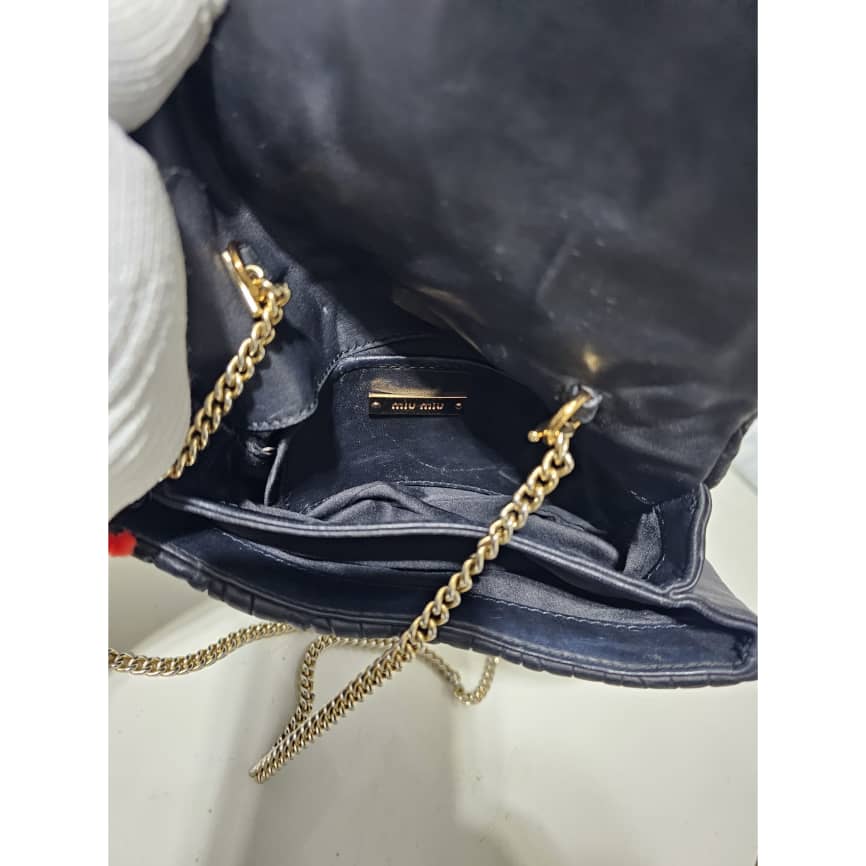 Miu Miu Black Matelassé Leather Chain Crossbody - Image 11