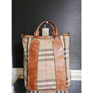 BURBERRY House Check Large Top Handle Bag Beige/Brown