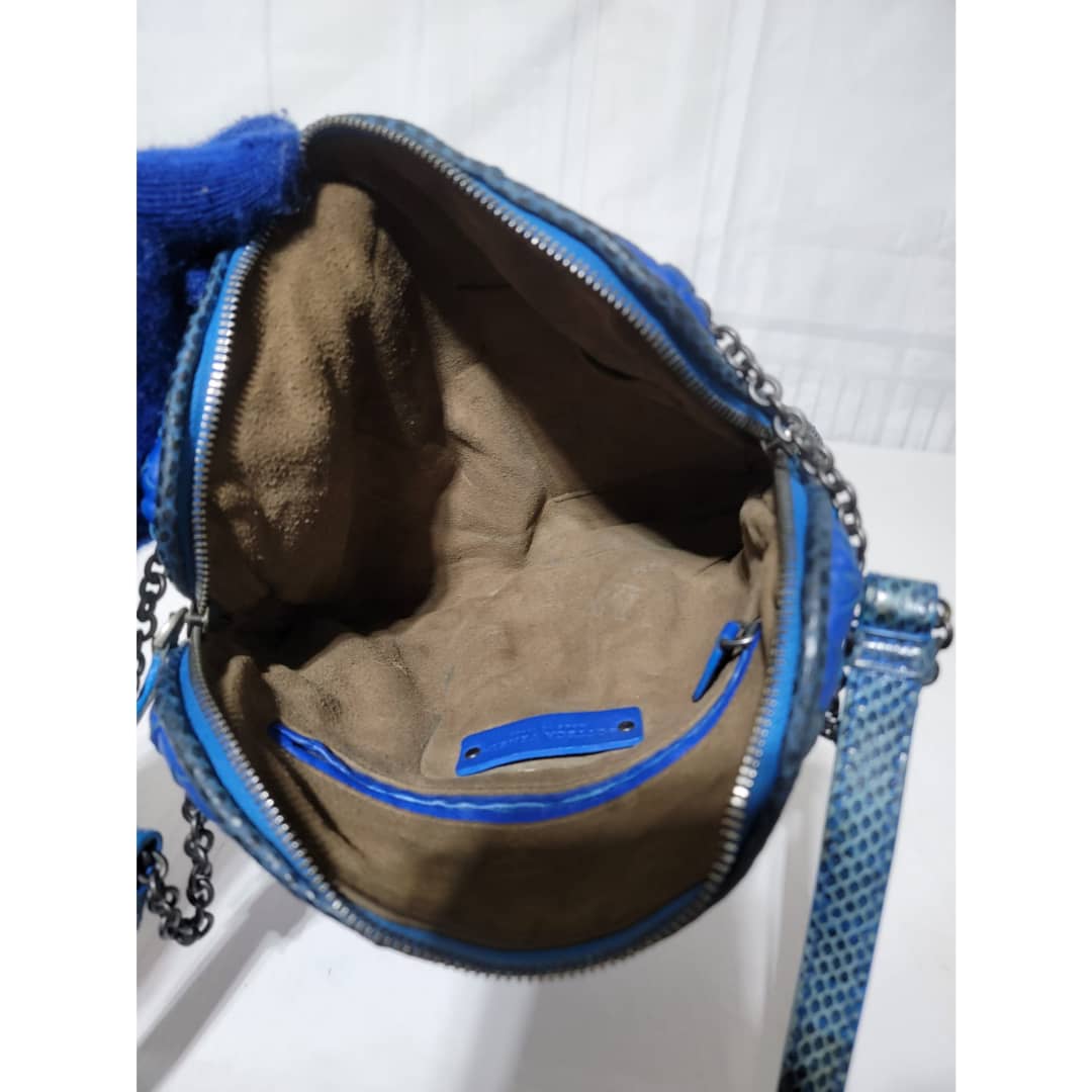 Bottega Veneta Intrecciato Leather And Snakeskin Shoulder/Crossbody Bag Blue - Image 14