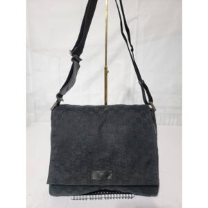 GUCCI GG CANVAS MESSENGER BAG BLACK