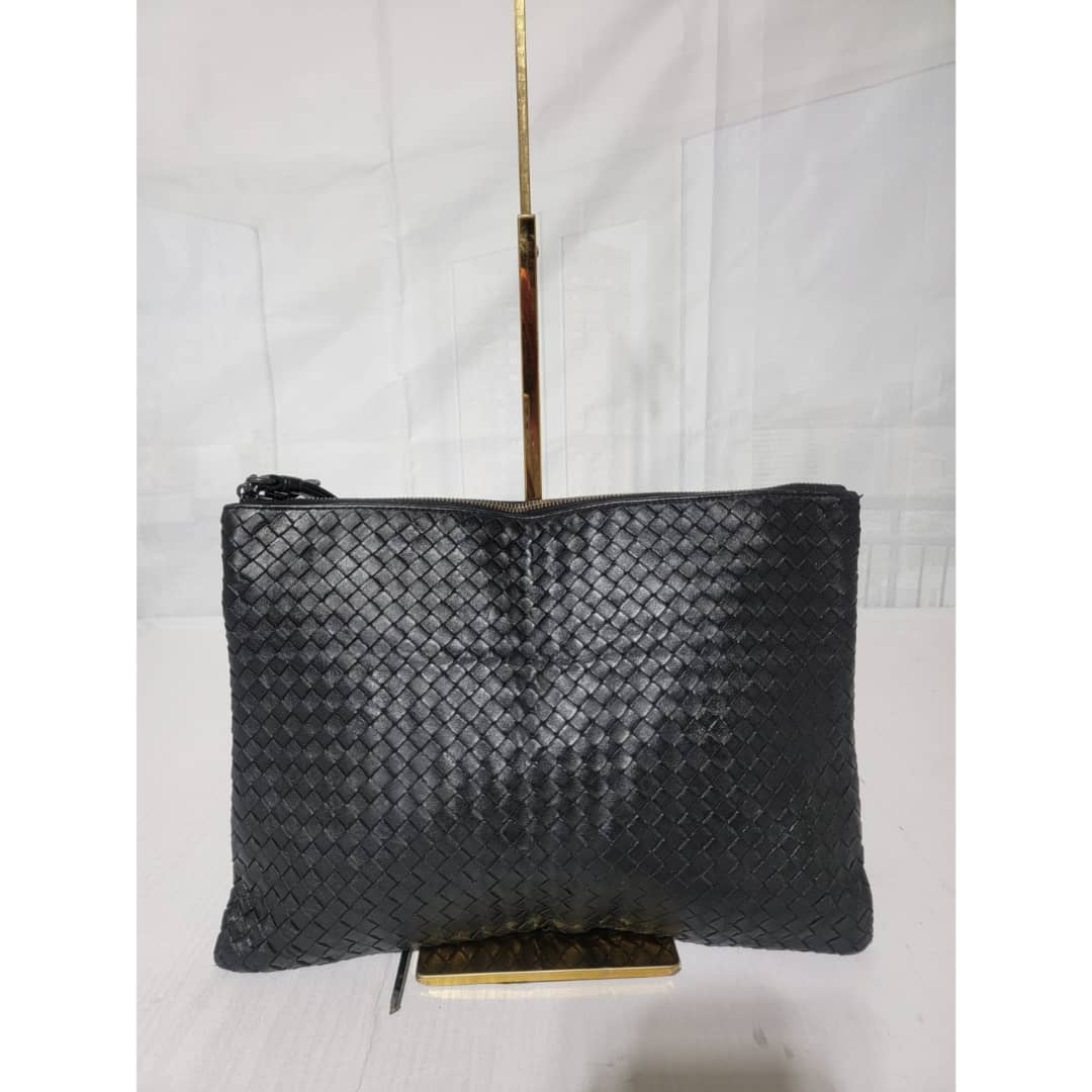 Bottega Veneta Intrecciato Clutch/Wristlet Black