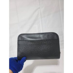 LOUIS VUITTON Taiga Baikal Pochette Ardoise