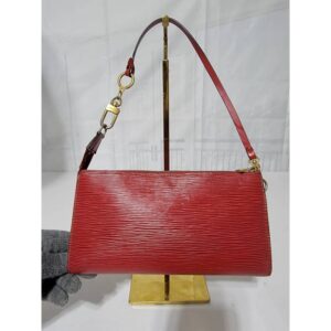 LOUIS VUITTON Epi Pochette Accessoires Accessory Pouch Red
