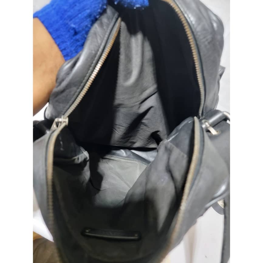 Bottega Veneta Front Pocket Messenger Bag Intrecciato Nappa Large - Image 9