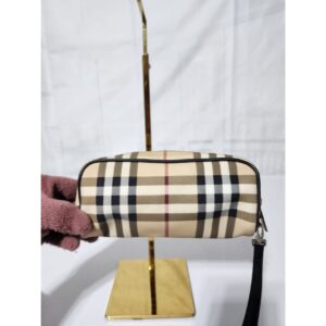 Burberry Nova Check pouch Beige/Black