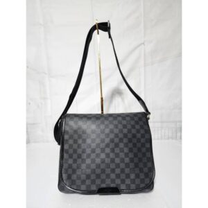 Louis Vuitton Damier Graphite Renzo Messenger Bag Grey/Black