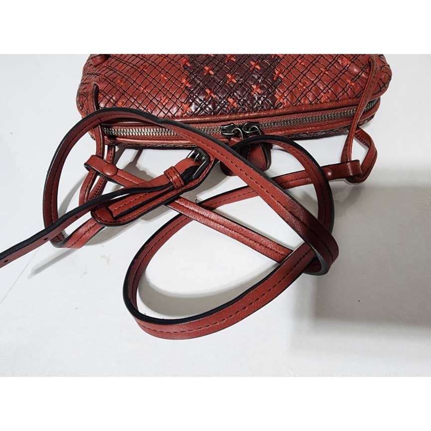 Bottega Veneta Intrecciato Leather Nodini Crossbody Bag Burgundy - Image 11