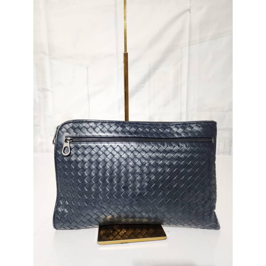 Bottega Veneta Intrecciato Leather Zip Clutch Navy Blue - Image 2