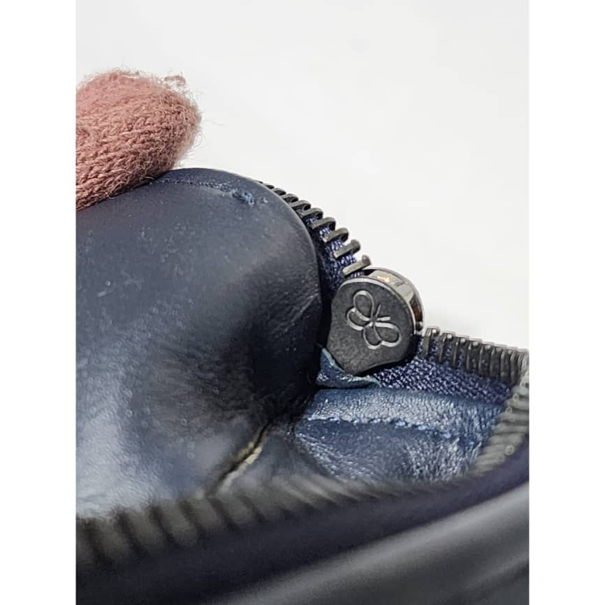 Bottega Veneta Intrecciato Leather Zip Clutch Navy Blue - Image 10