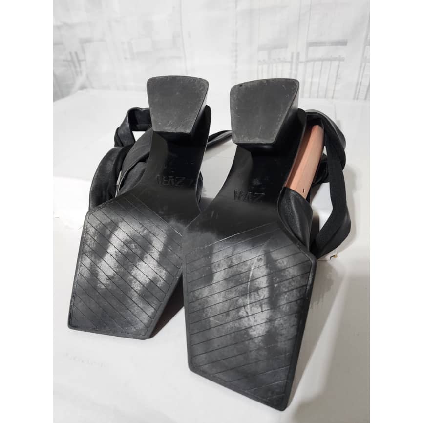 Zara Mid Block Leather Heels with Wrap Around Design Black Size 41 - Image 2
