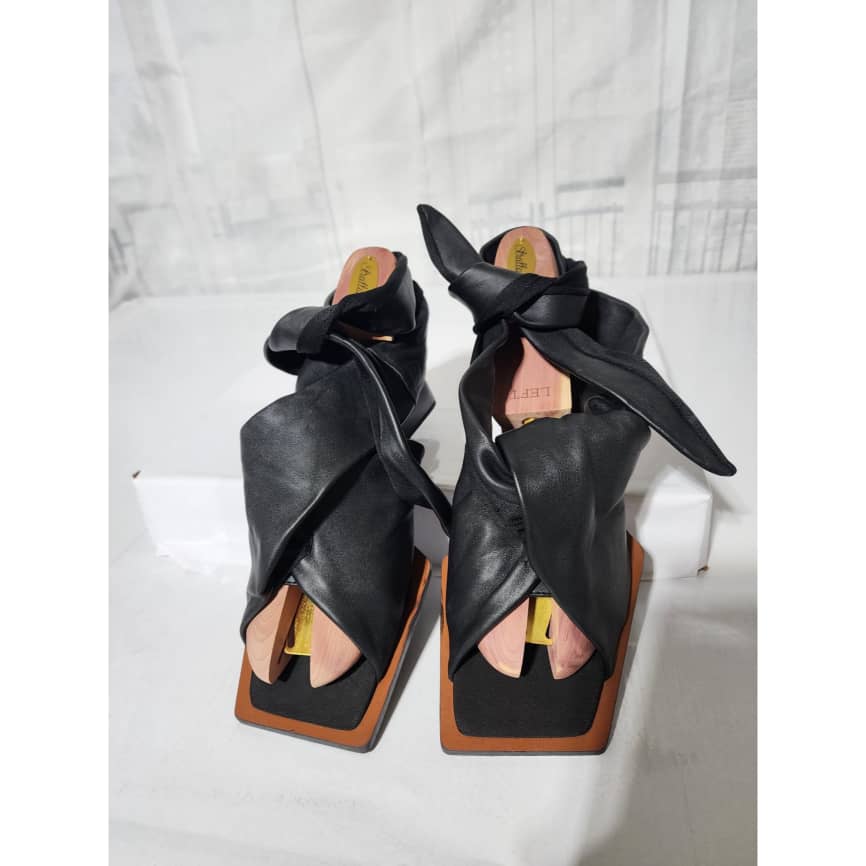 Zara Mid Block Leather Heels with Wrap Around Design Black Size 41 - Image 7