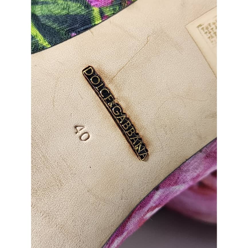 Dolce & Gabbana Floral Canvas Crystal Embellished Pumps Pink/Green Size 40 - Image 9