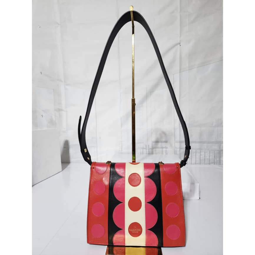 VALENTINO GARAVANI Calfskin Carmen Shoulder Bag Black/Deep Rose Pink - Image 3